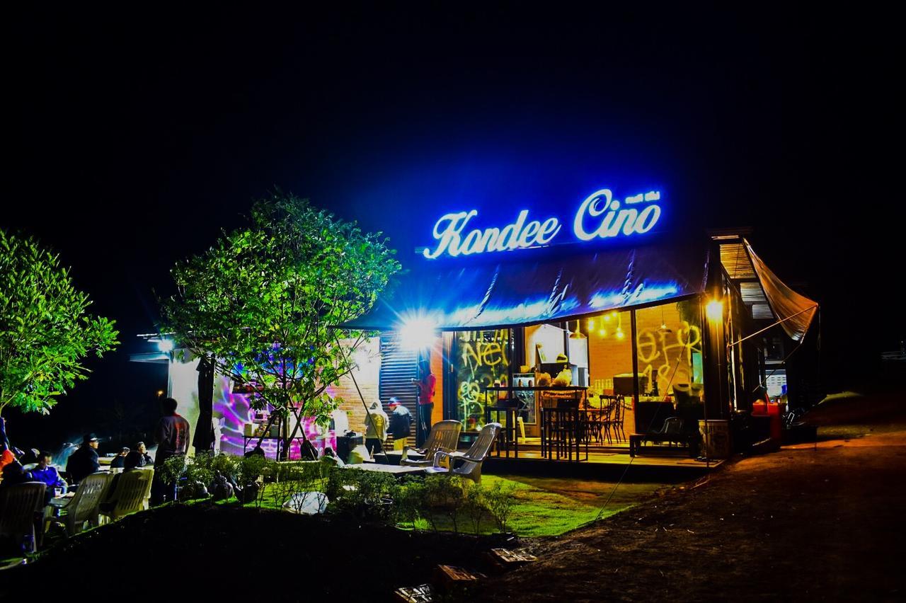 Kondee Cino Cafe & Glamping Hotell Khao Kho Exteriör bild