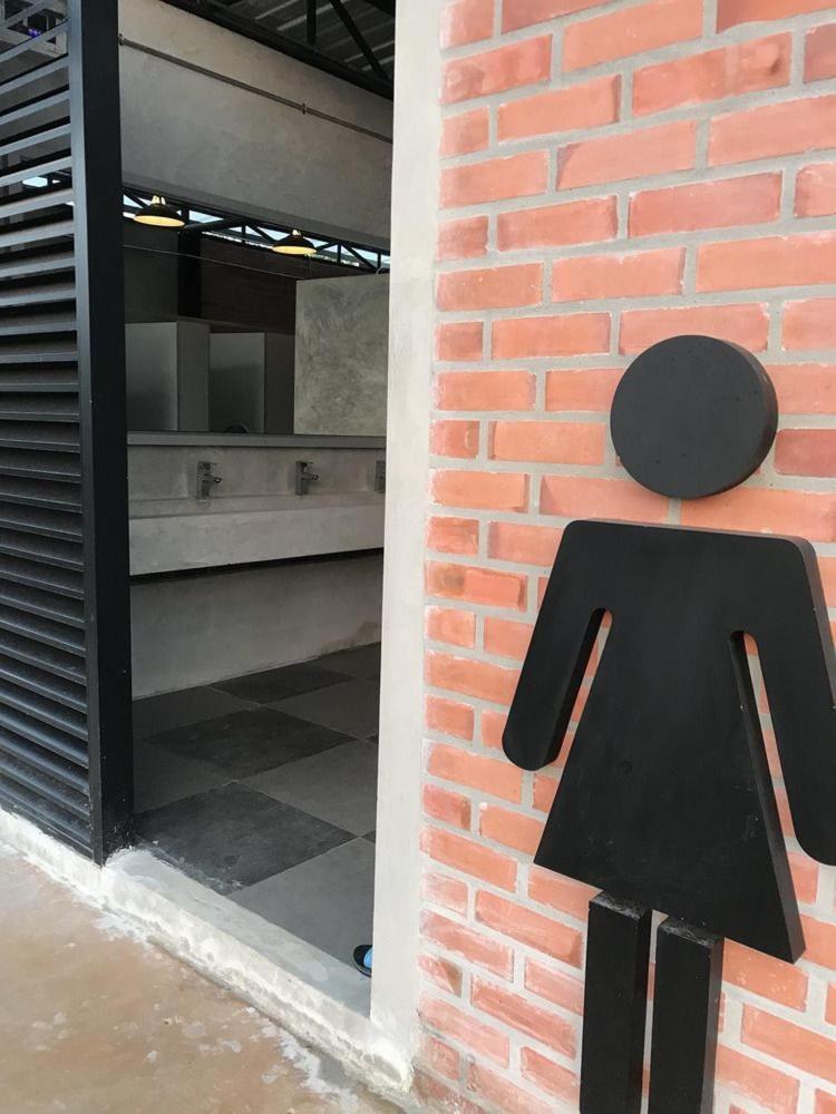 Kondee Cino Cafe & Glamping Hotell Khao Kho Exteriör bild