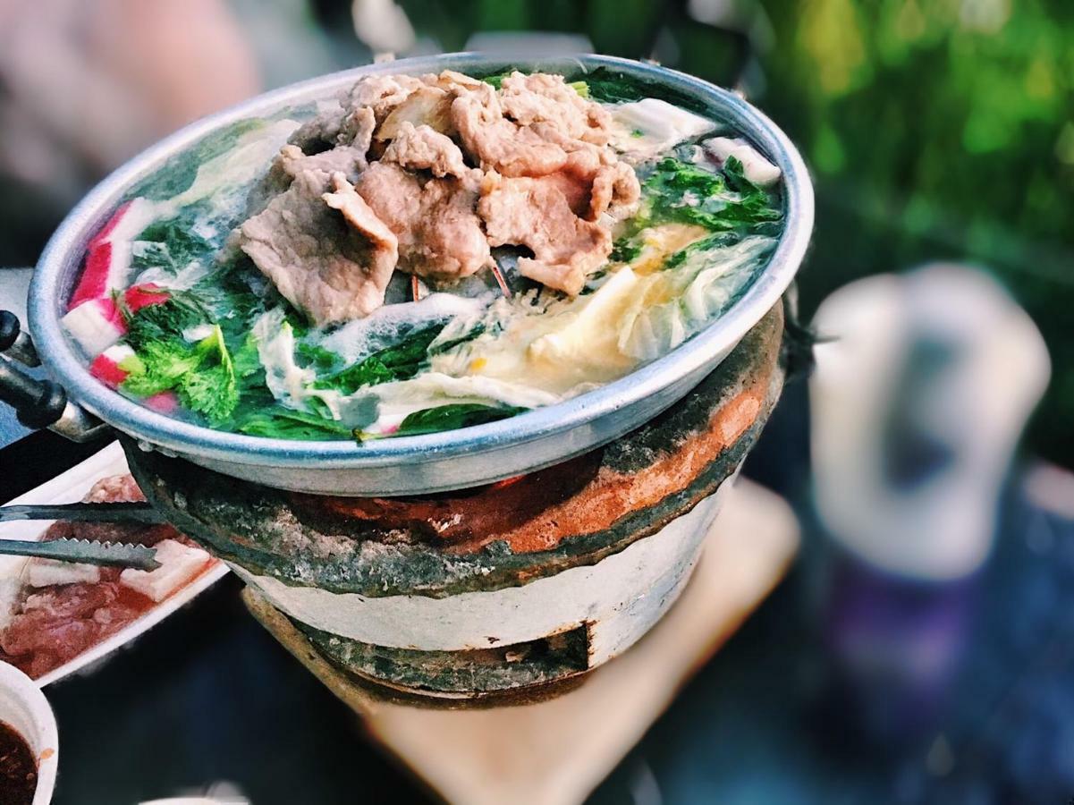 Kondee Cino Cafe & Glamping Hotell Khao Kho Exteriör bild