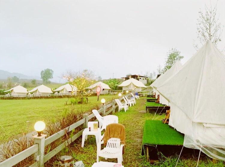 Kondee Cino Cafe & Glamping Hotell Khao Kho Exteriör bild